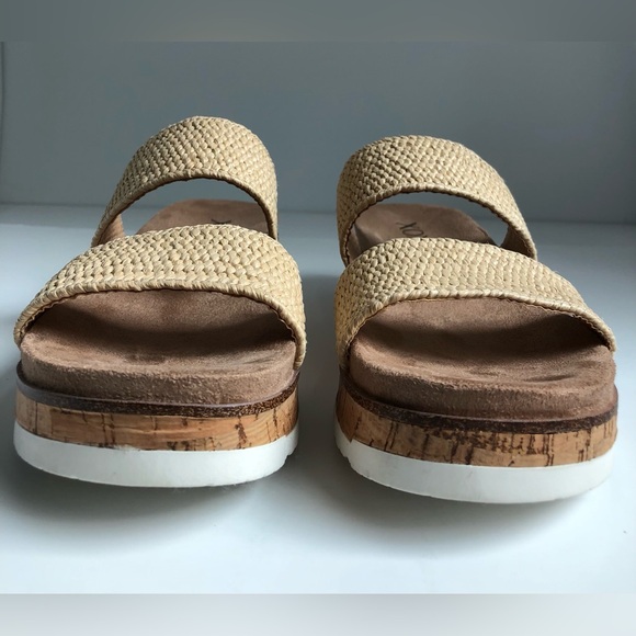XOXO Delmar Women’s 8.5 M Double Band Flat Form Slip On Sandal Light Beige - Picture 4 of 8